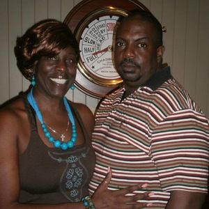 Meet your Posher, Val